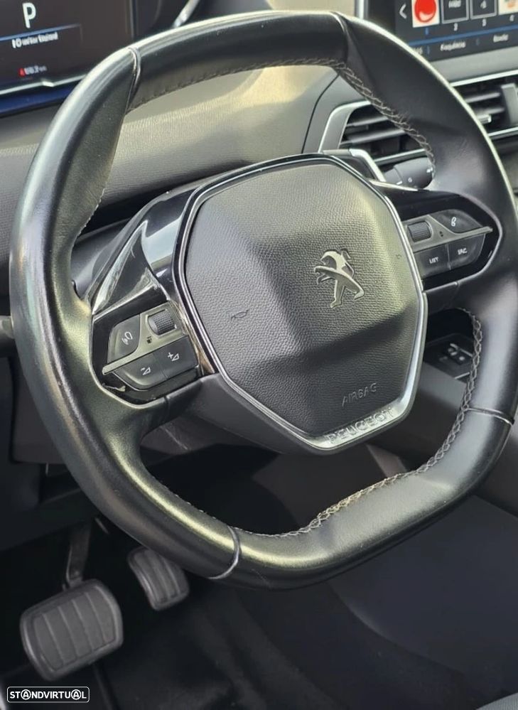 Peugeot 3008 BlueHDi 130 Stop & Start EAT8 Allure - 11