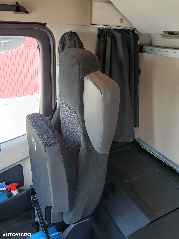 Mercedes-Benz Actros - 38