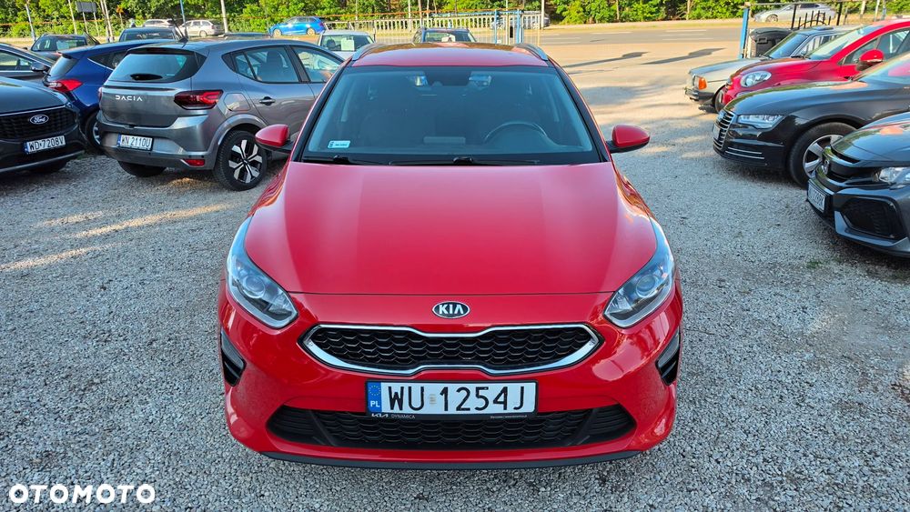 Kia Ceed 1.4 T-GDI L Business Line DCT - 34