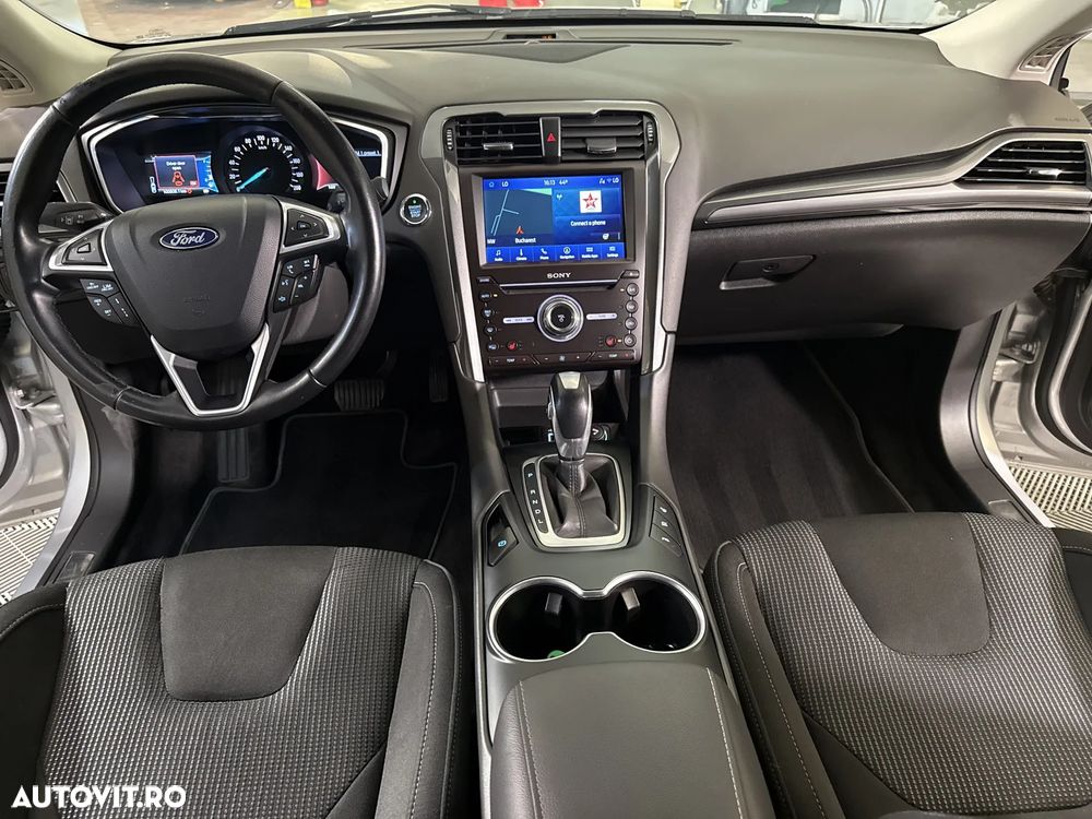 Ford Mondeo - 10