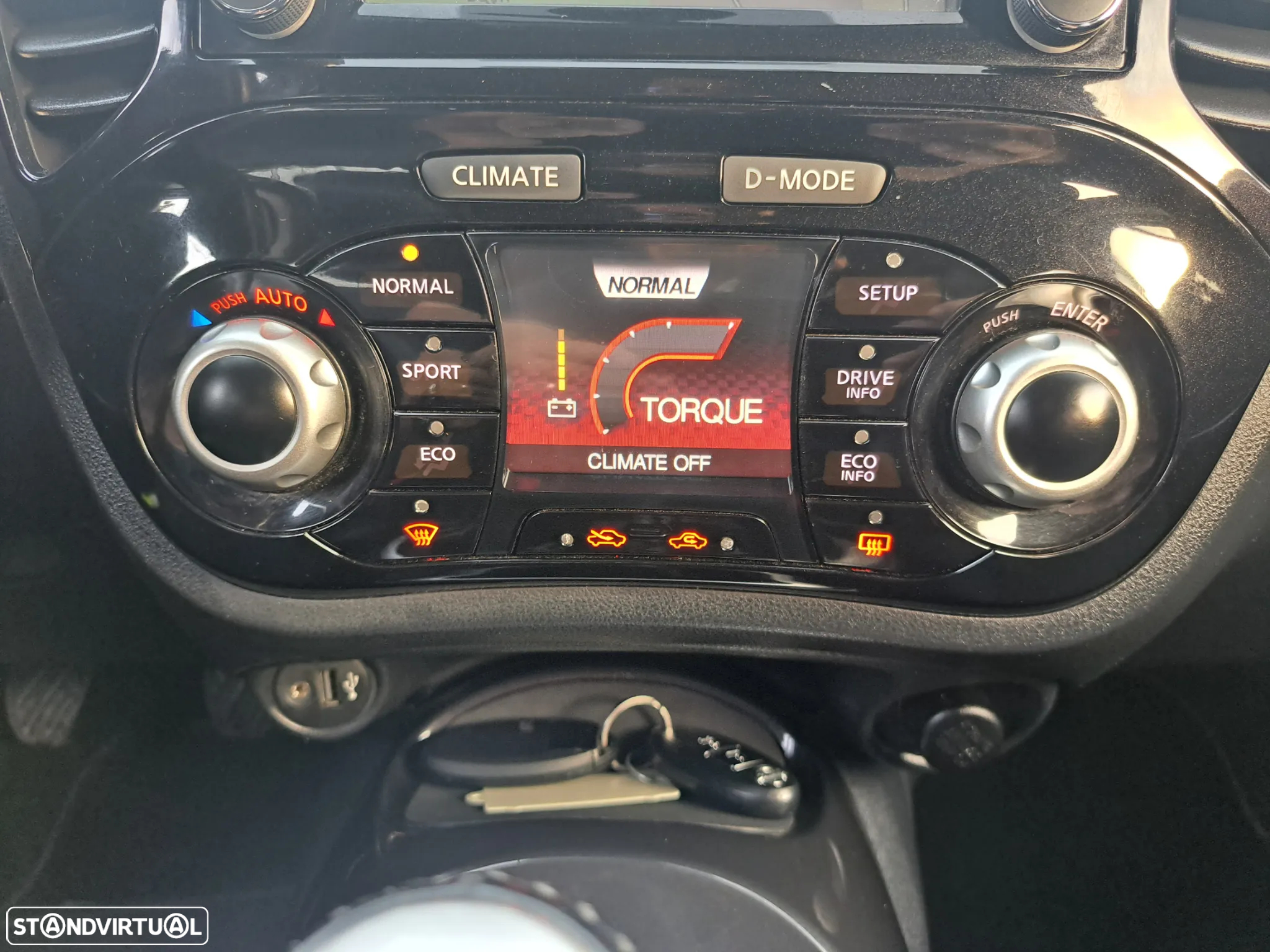 Nissan Juke 1.5 dCi Tekna Premium Ext.2 Black T. - 24