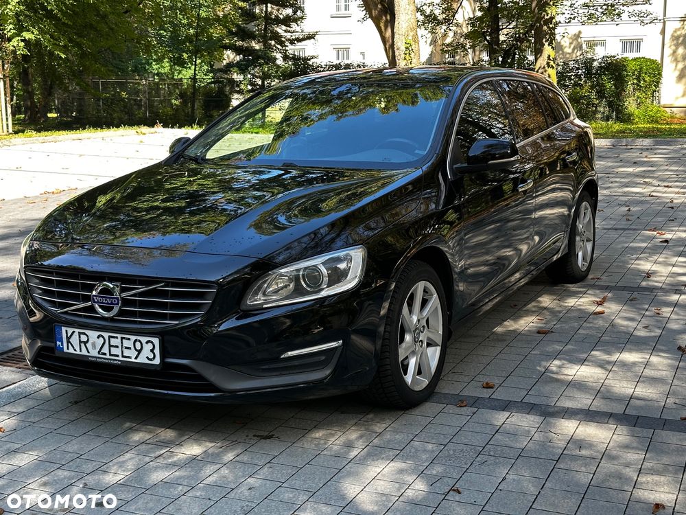 Volvo V60 D4 Momentum - 4
