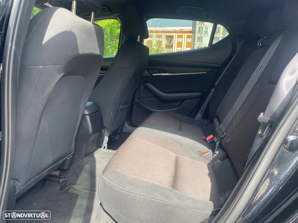 Mazda 3 Hatchback 2.0 Sky-G Evolve P.i-Actvsense +P.S.+P.S - 9