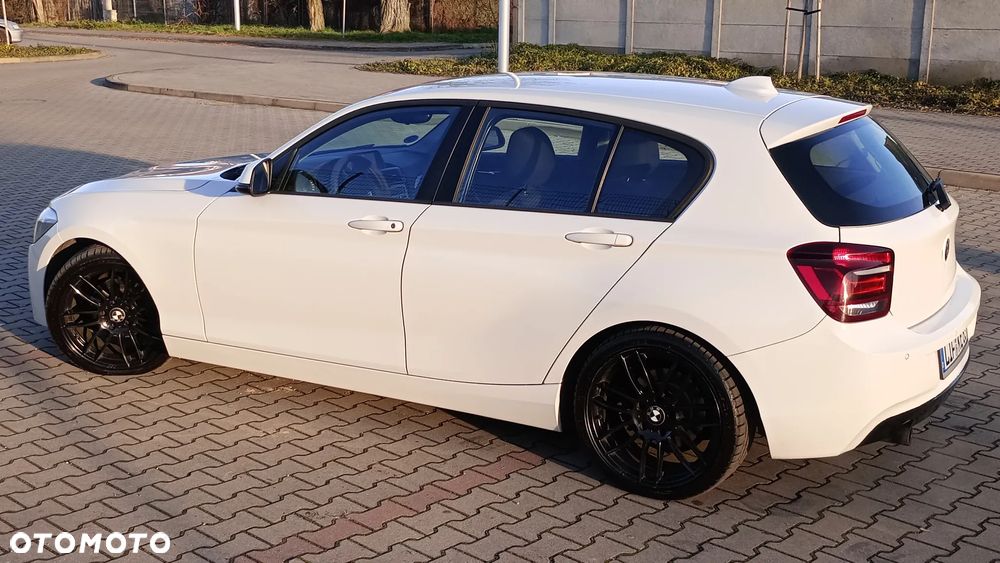 BMW Seria 1 114i Sport Line - 5