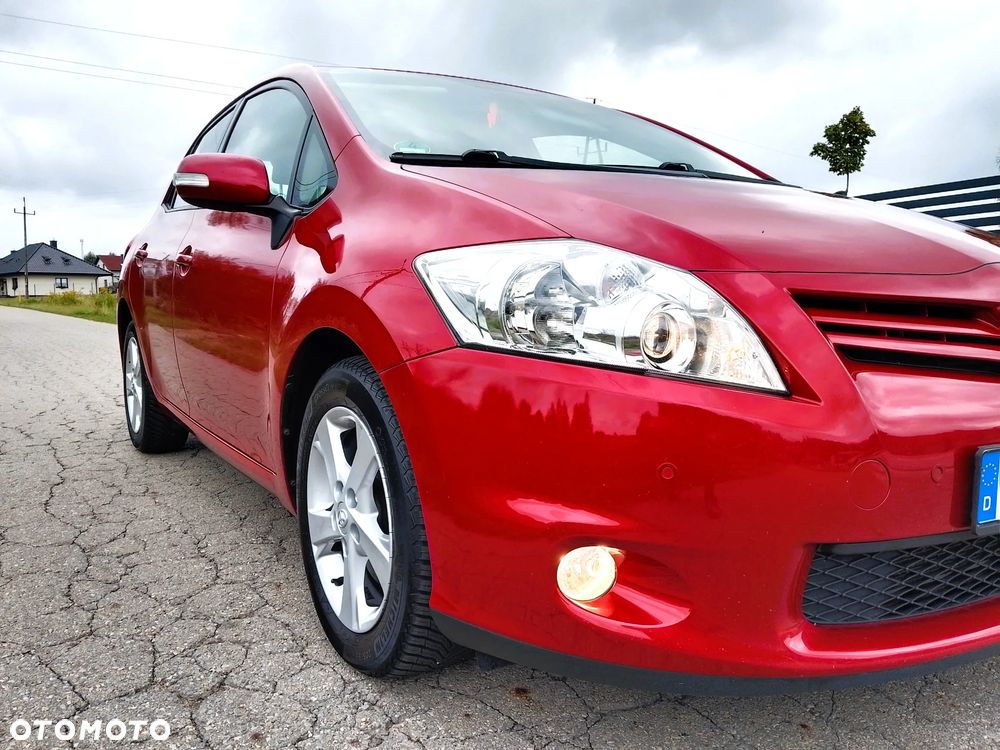 Toyota Auris - 10
