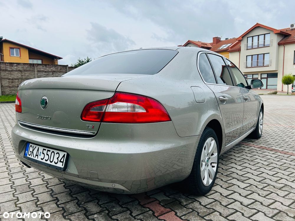 Skoda Superb 1.8 TSI Elegance - 7