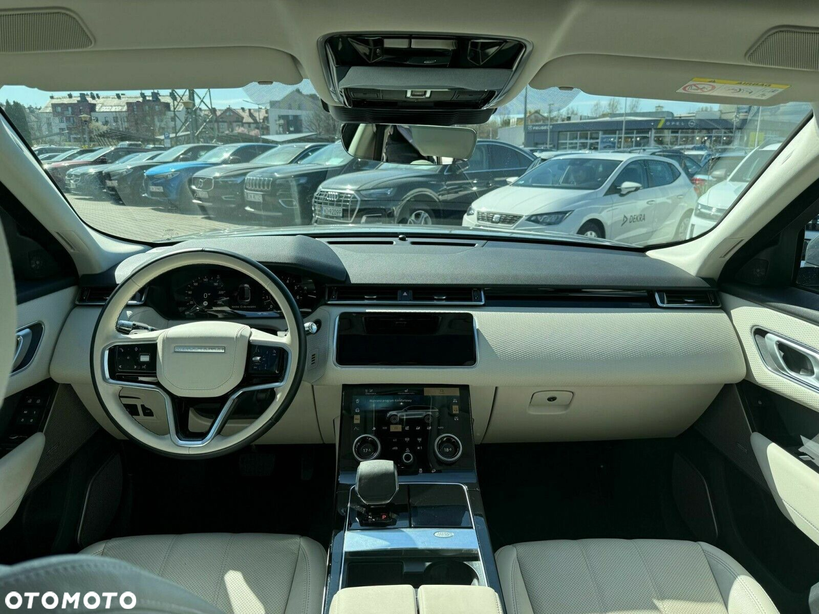 Land Rover Range Rover Velar - 16