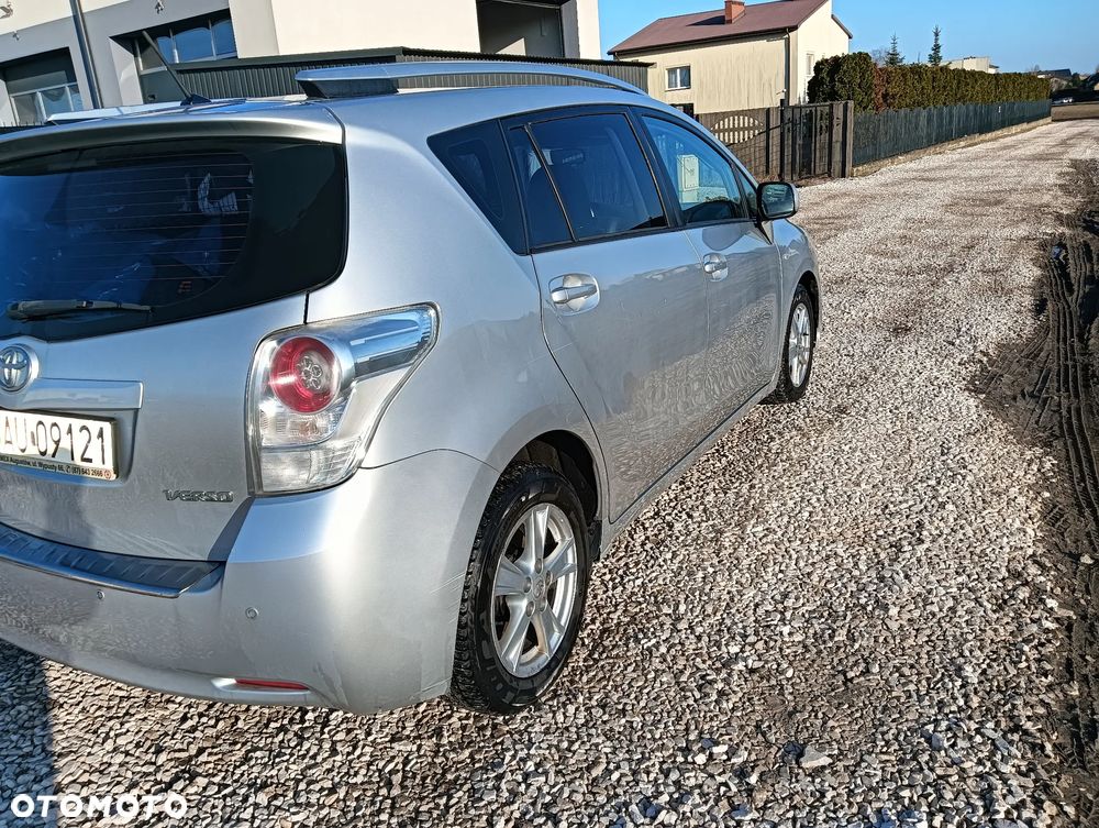 Toyota Verso 2.0 D-4D Sol SW 7os - 9