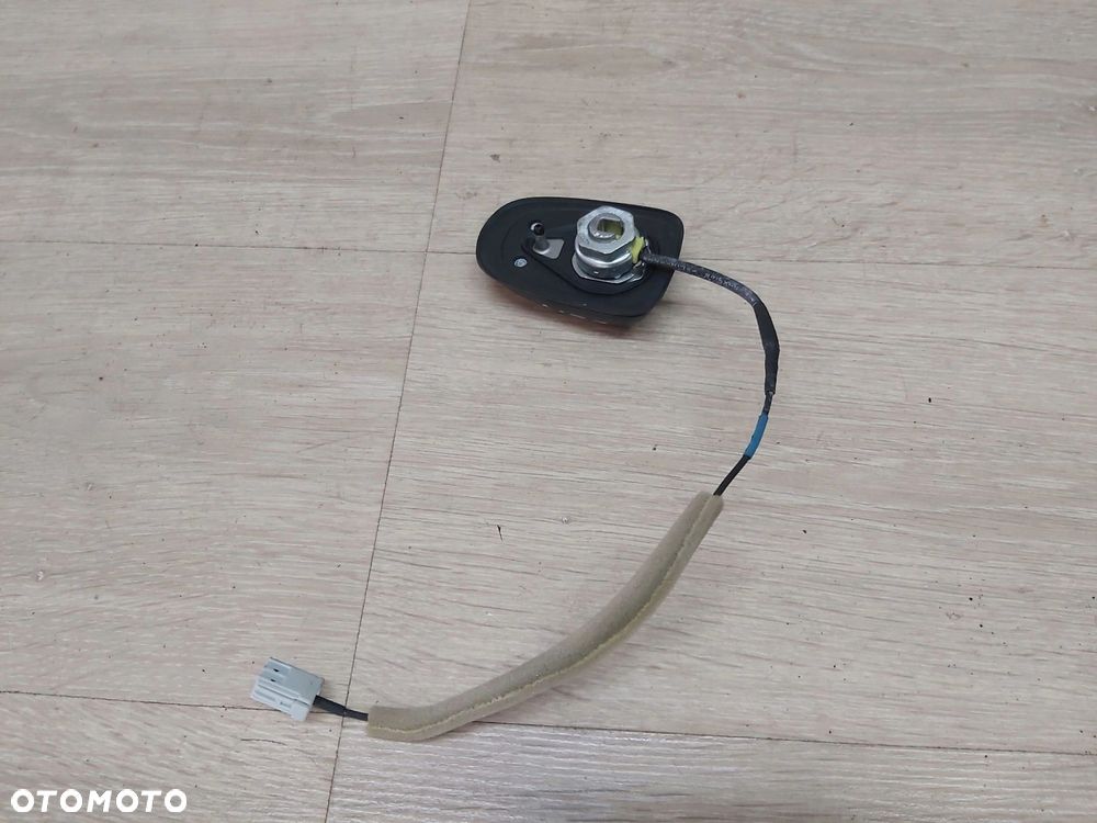 TOYOTA SIENNA antena dachowa - 3