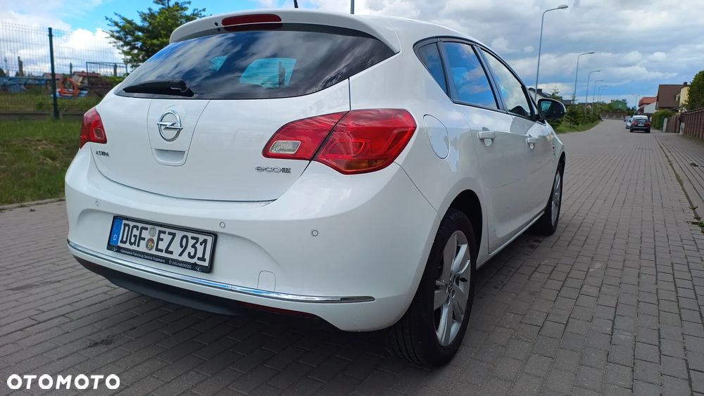 Opel Astra - 14