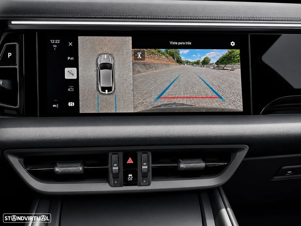 Porsche Macan Electric - 15