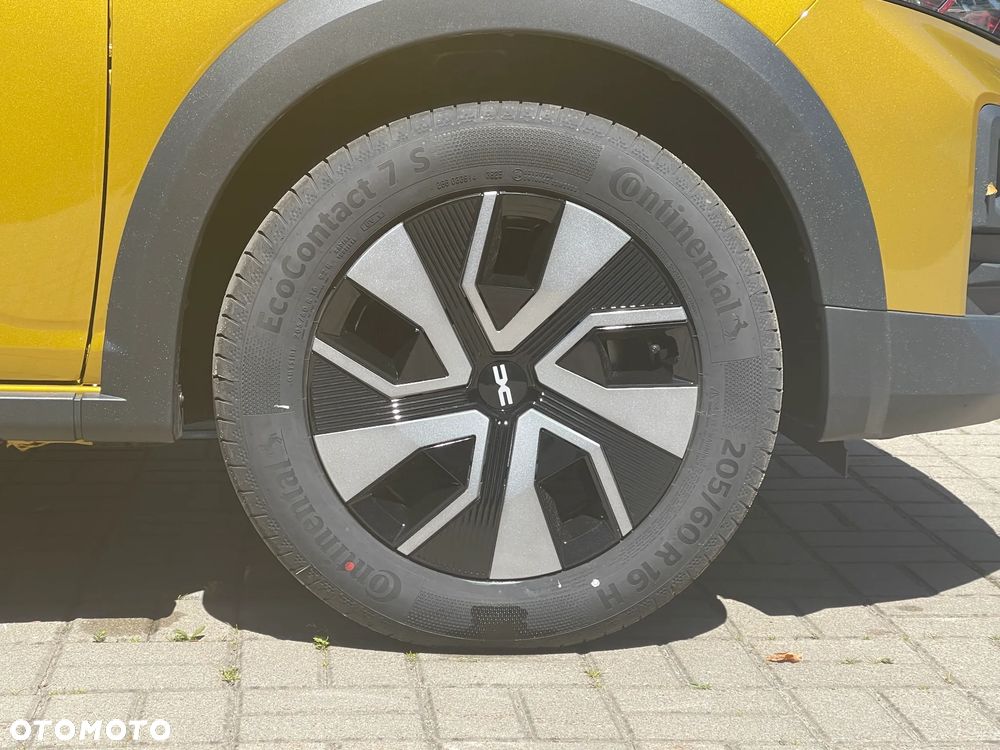 Dacia Sandero - 10