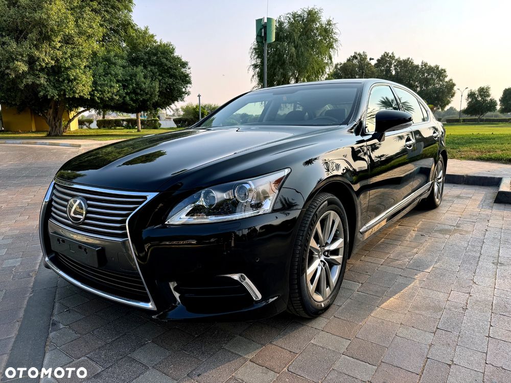 Lexus LS - 2