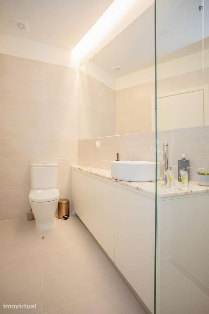 Apartamento com 2 quartos - localizado em Santo Ildefonso Porto - Grande imagem: 3/28
