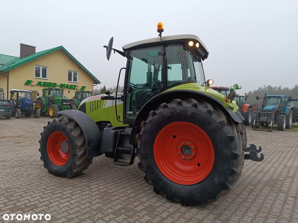 Claas Arion 640 - 4