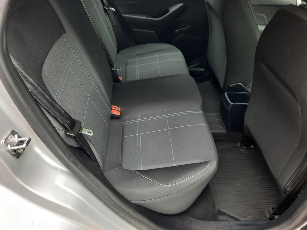 Ford Fiesta 1.0 EcoBoost S&S TITANIUM - 17
