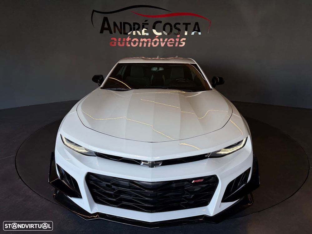Chevrolet Camaro - 2
