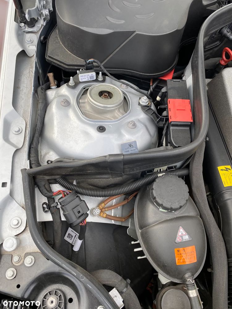 Mercedes-Benz Klasa E 63 AMG AMG Speedshift 7G-MCT - 21