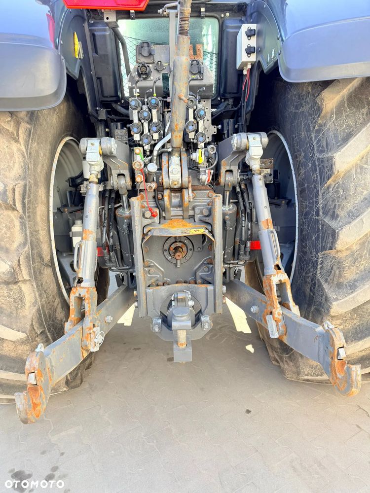 Massey Ferguson 8740 S - 9