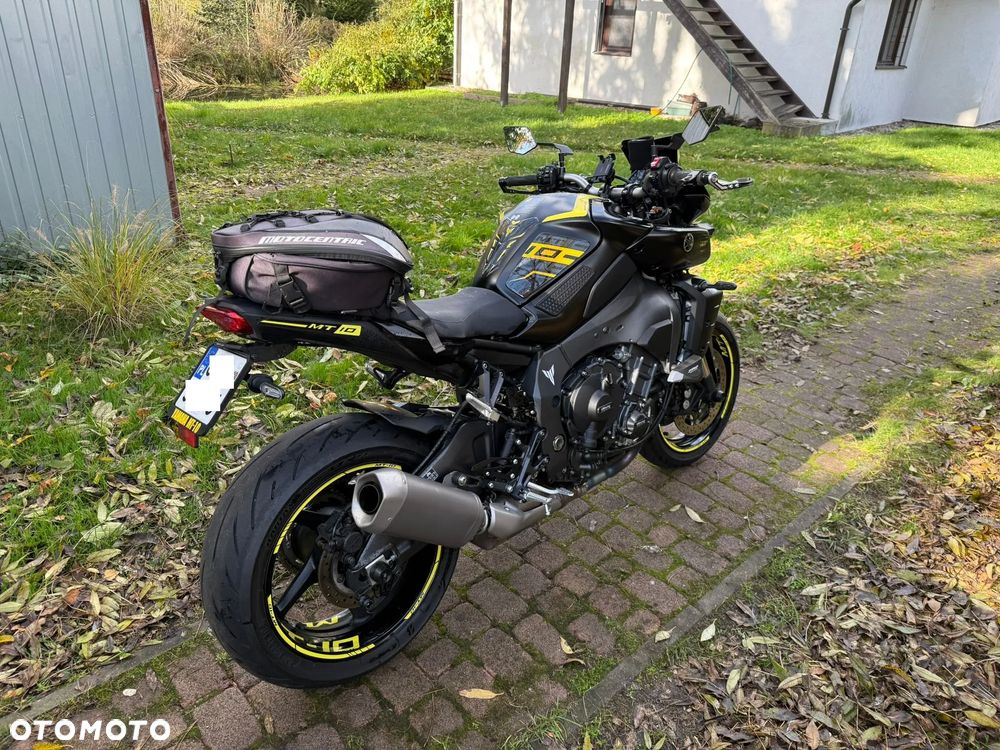 Yamaha MT - 11