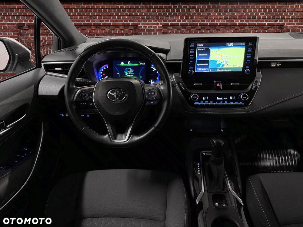 Toyota Corolla 1.8 Hybrid Active - 8