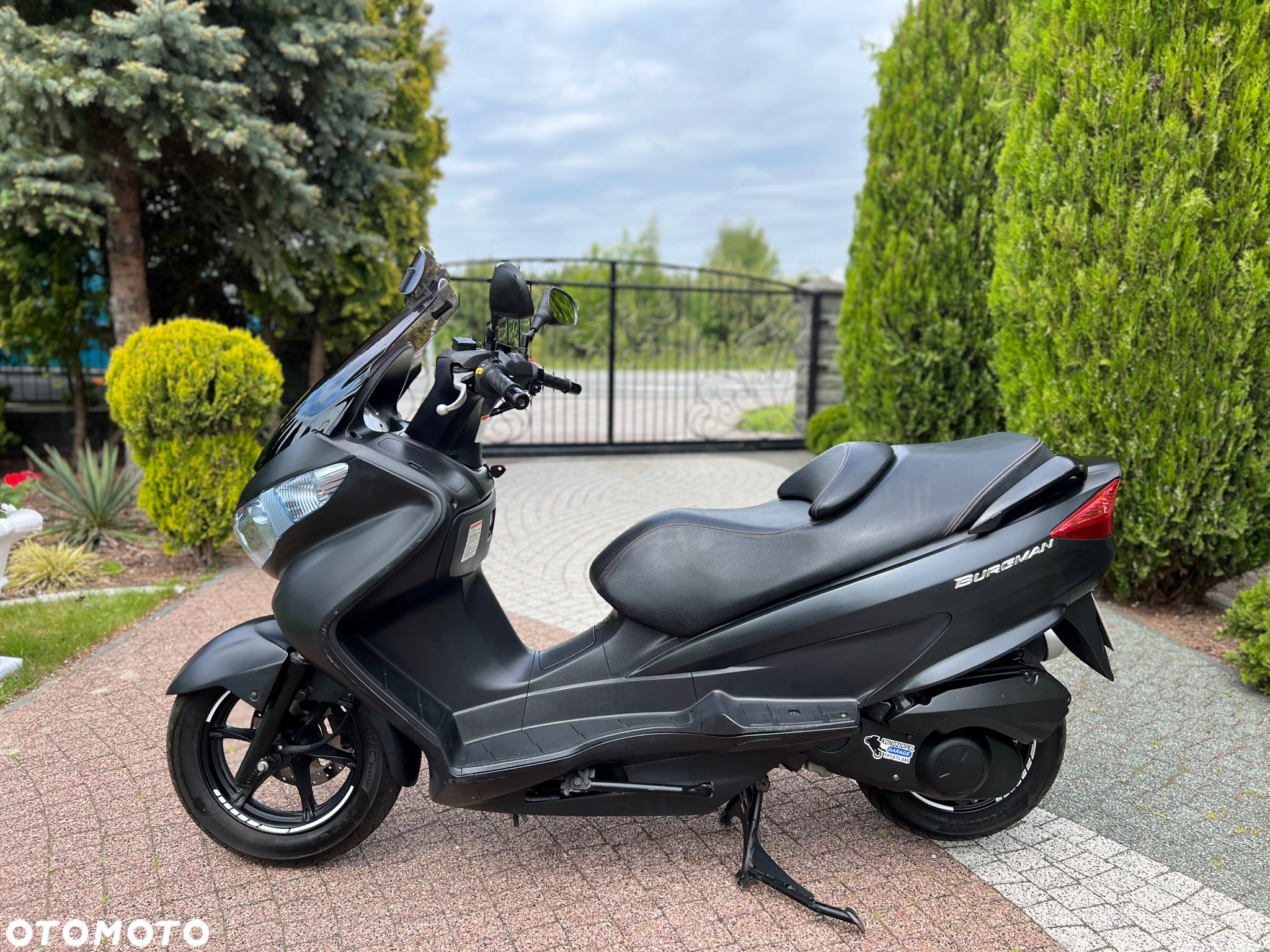 Suzuki Burgman - 21