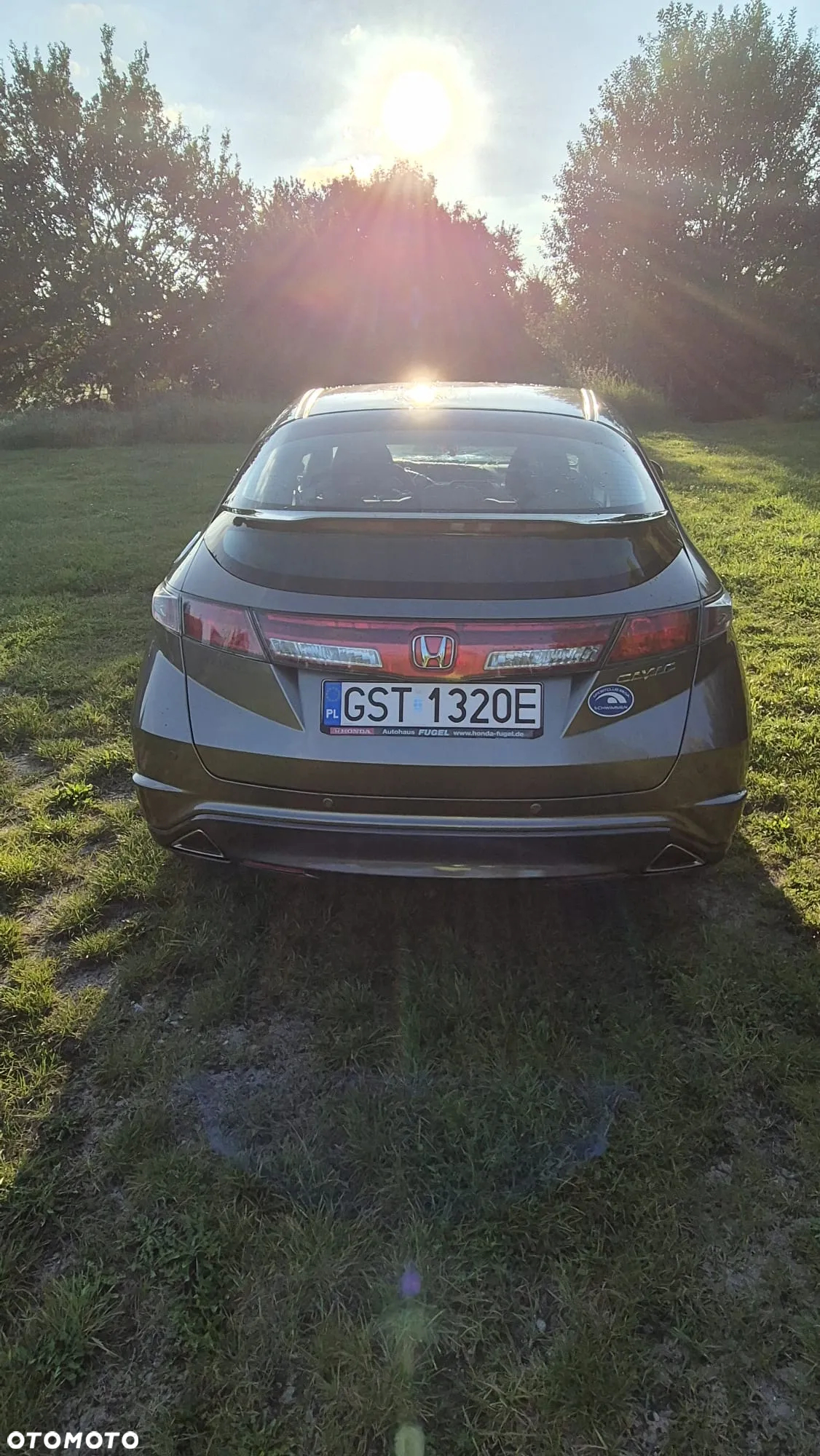 Honda Civic 1.4 i-VTEC - 3