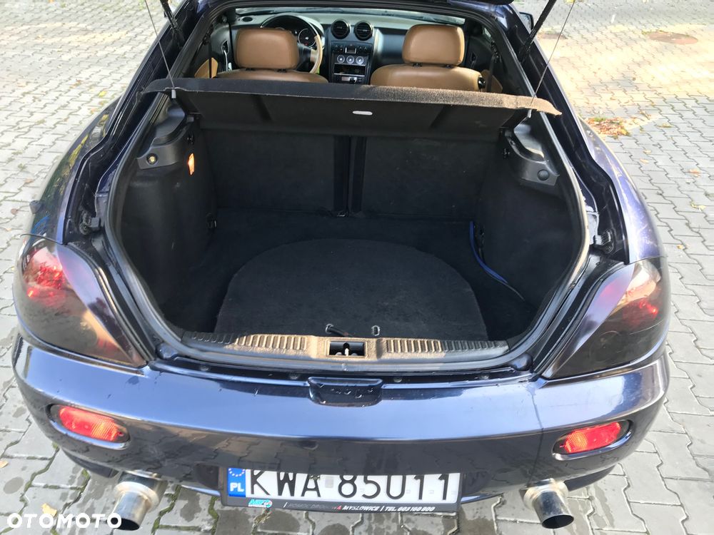 Hyundai Coupe - 11