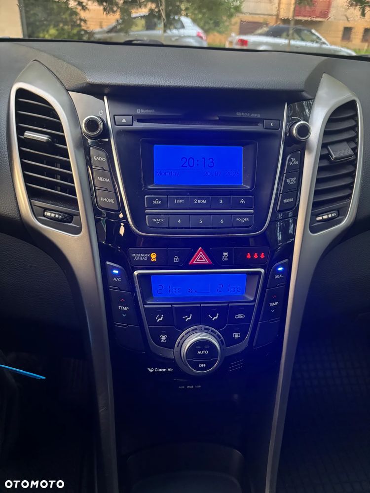 Hyundai i30 1.6 CRDi Comfort - 13