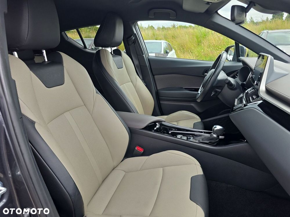 Toyota C-HR 1.8 Hybrid Executive - 17