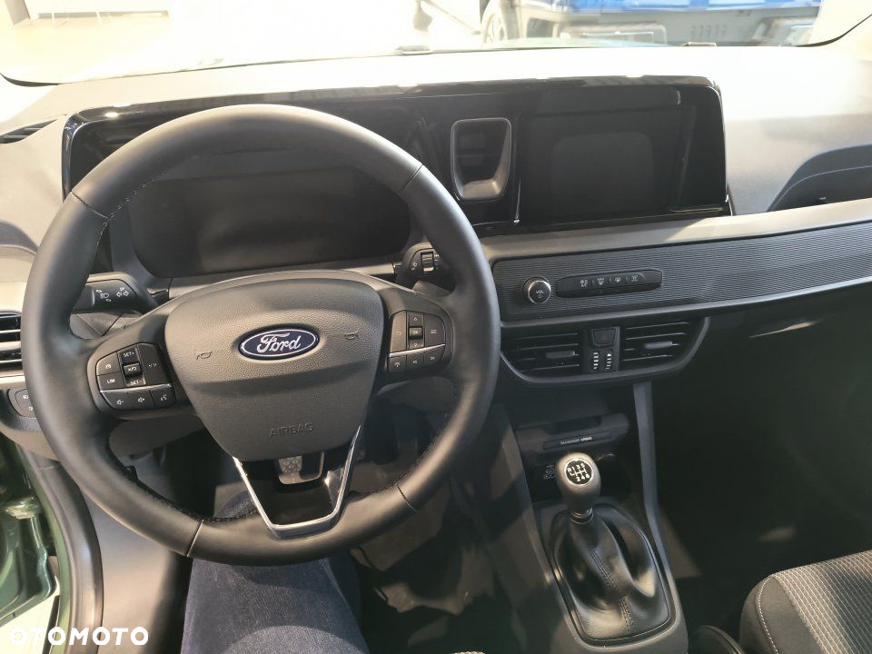 Ford Transit Courier - 7