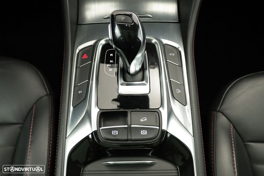 MG EHS 1.5 T-GDI Plug-in Hybrid Luxury - 17