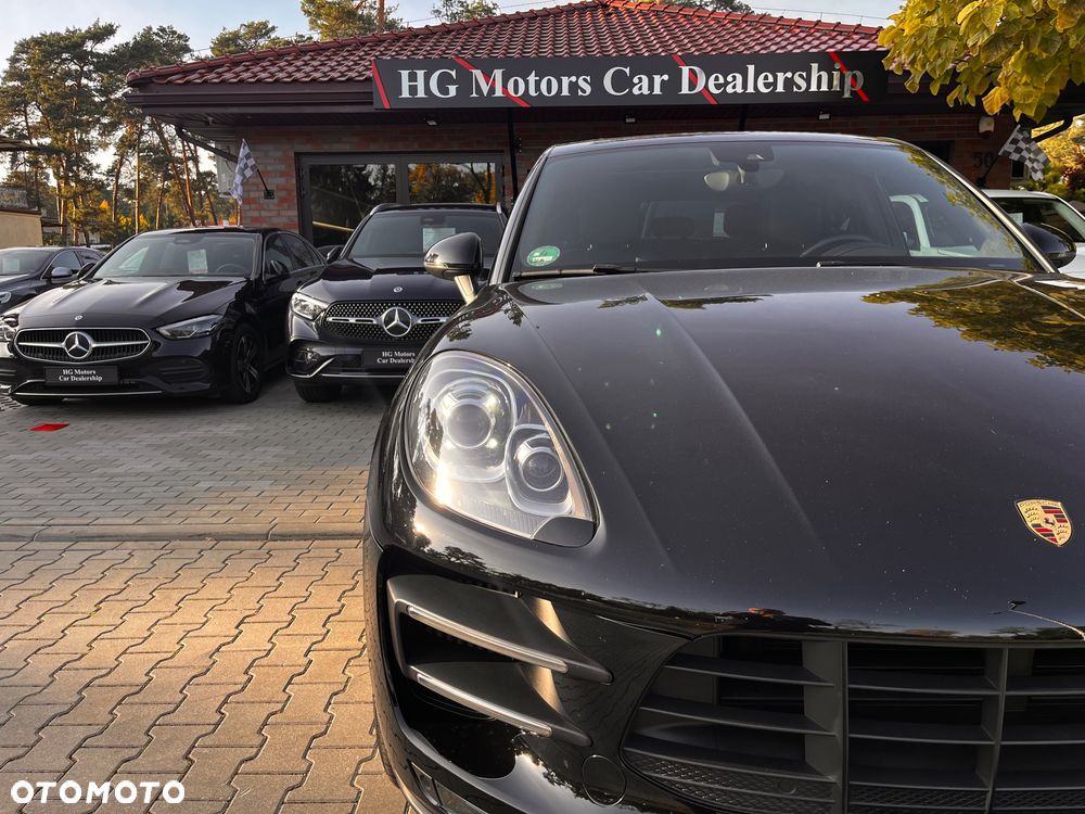 Porsche Macan Turbo PDK - 22