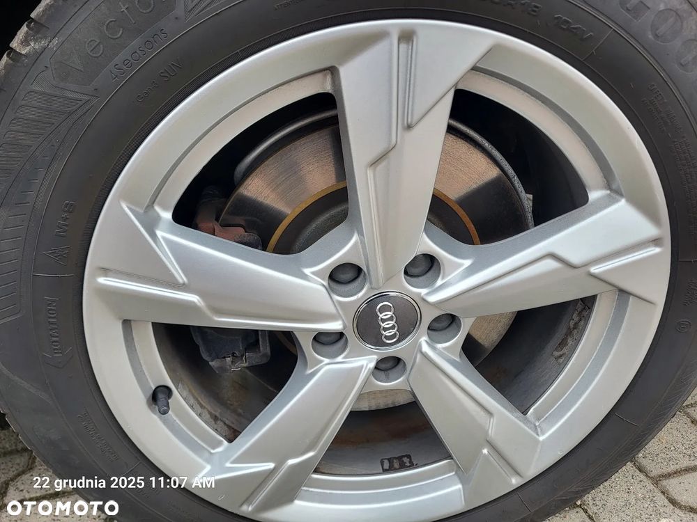 Audi A6 Allroad - 36