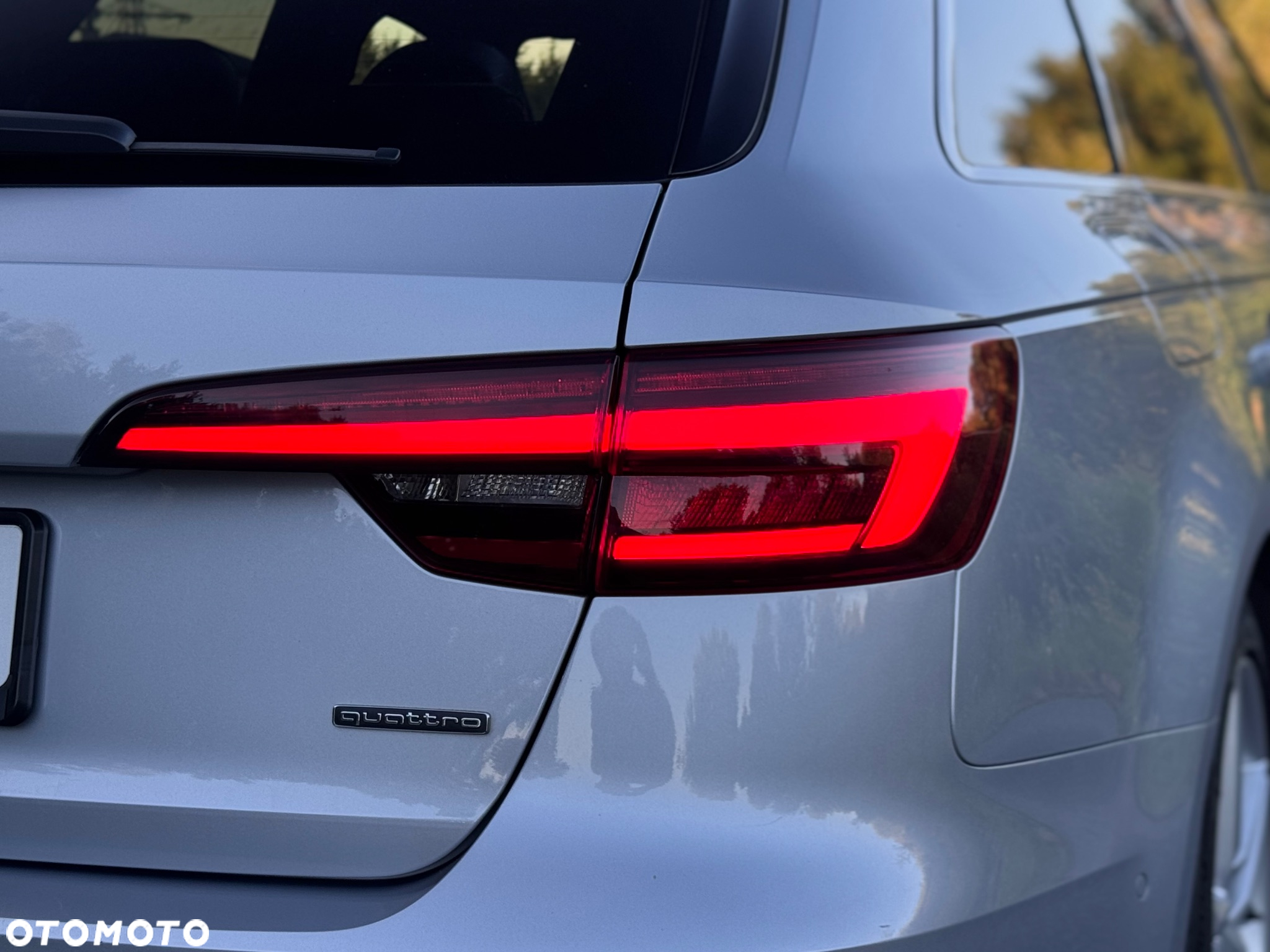 Audi A4 Avant 40 TDI quattro S tronic S line - 10