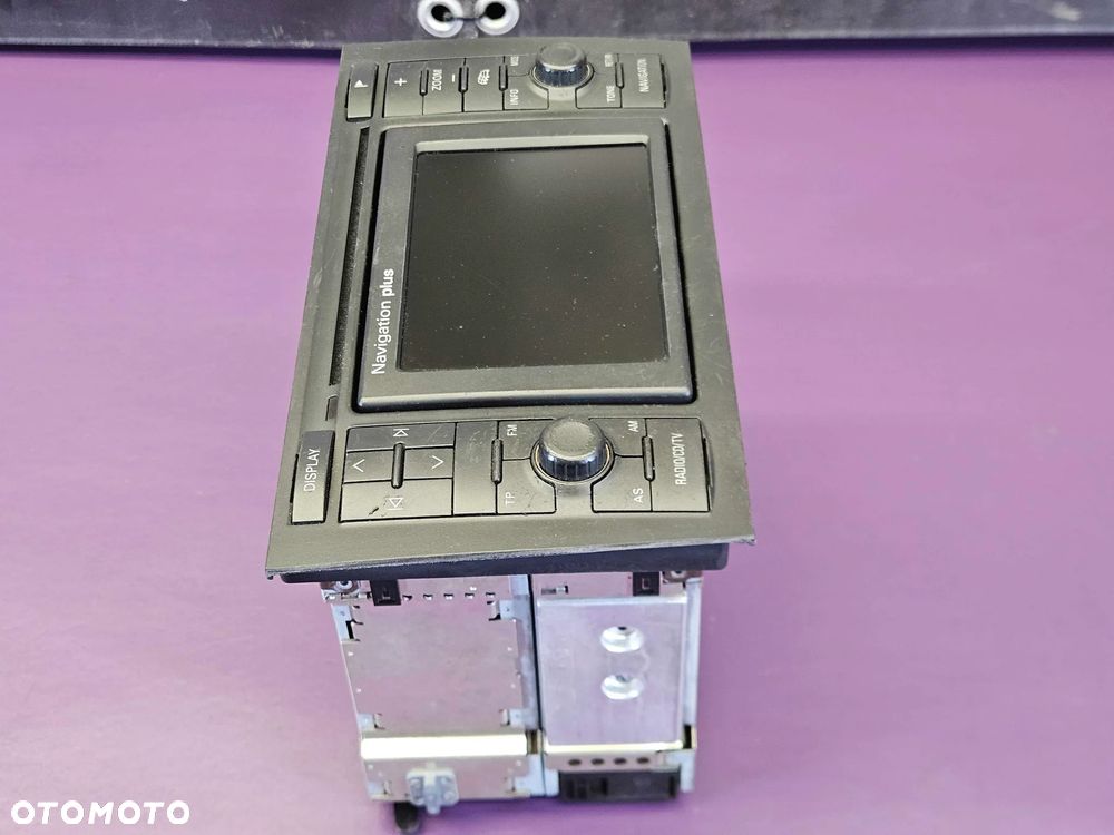 Radio 2 DIN Radioodtwarzacz 4B0035192K Blaupunkt Navigation Plus Audi A4 B6 B7 A6 C5 Ksiażka Kod - 19
