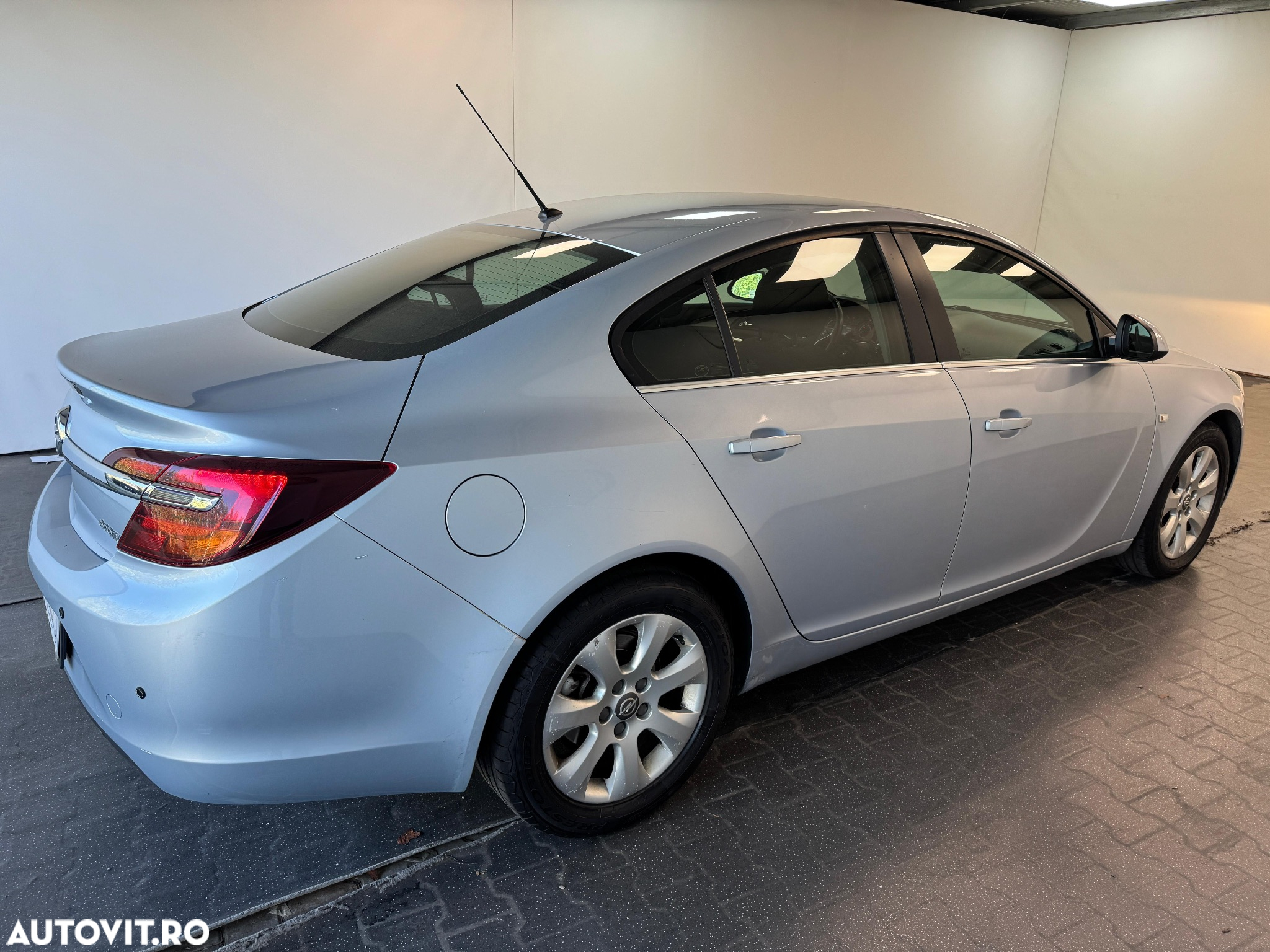 Opel Insignia 2.0 CDTI ECOTEC ECOFLEX Start/Stop Cosmo - 11