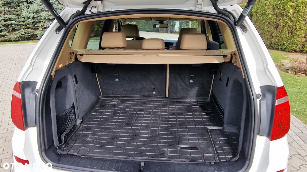 BMW X3 xDrive28i - 30