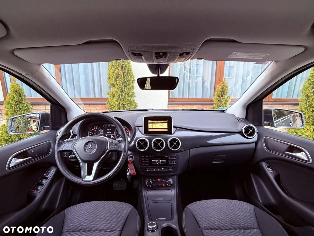 Mercedes-Benz Klasa B 200 7G-DCT Edition - 19
