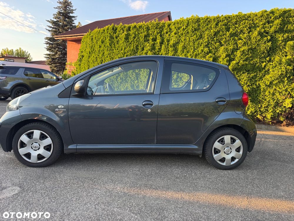 Toyota Aygo Black - 4