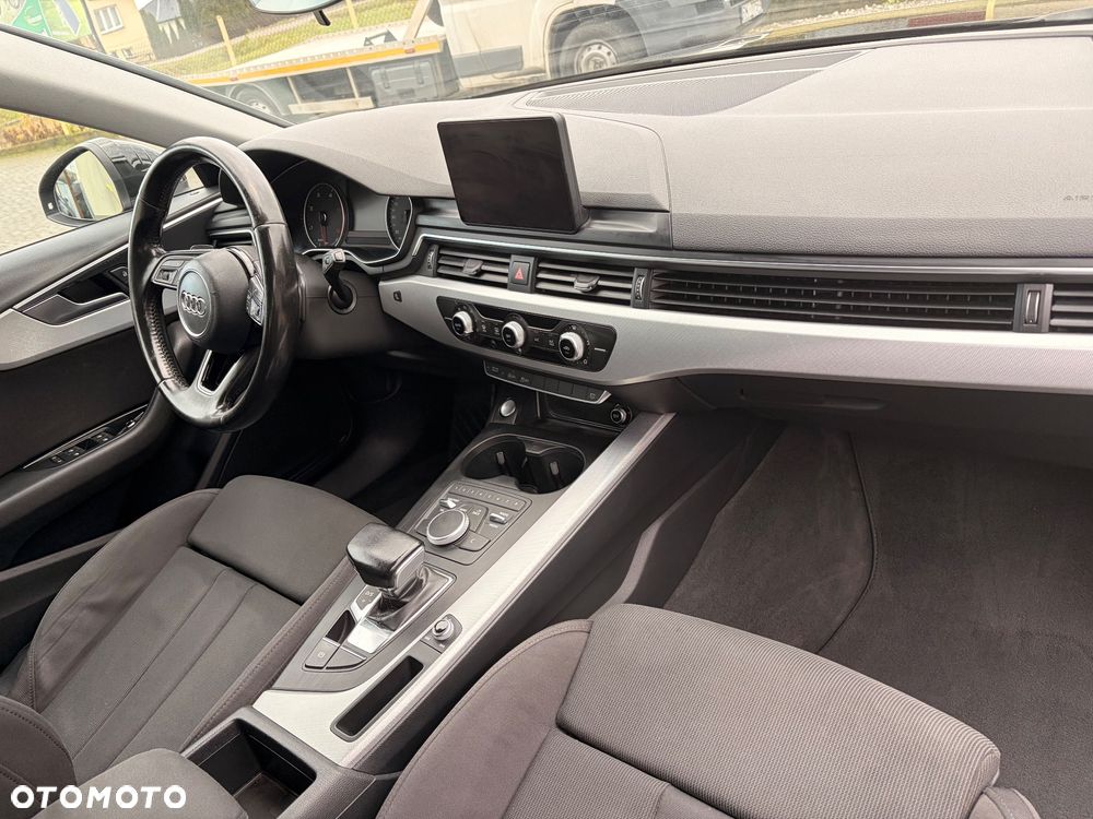 Audi A4 Avant 2.0 TDI ultra S tronic design - 9