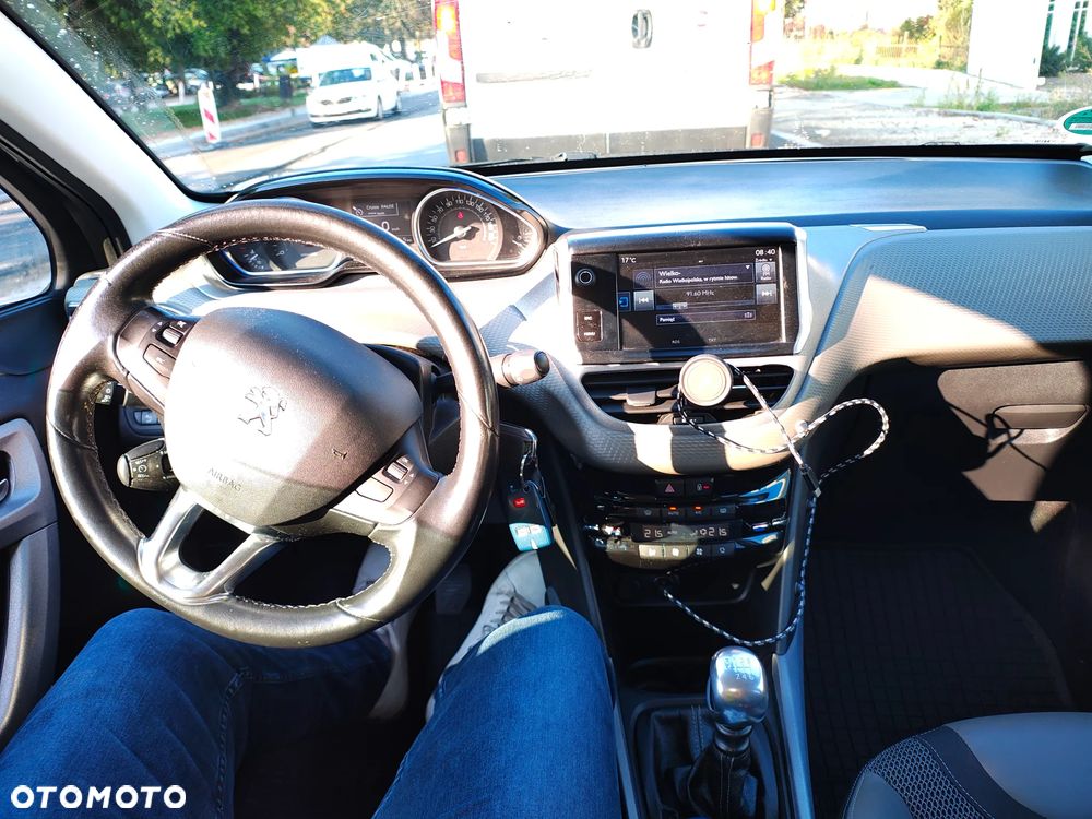 Peugeot 2008 PureTech 130 Active - 7