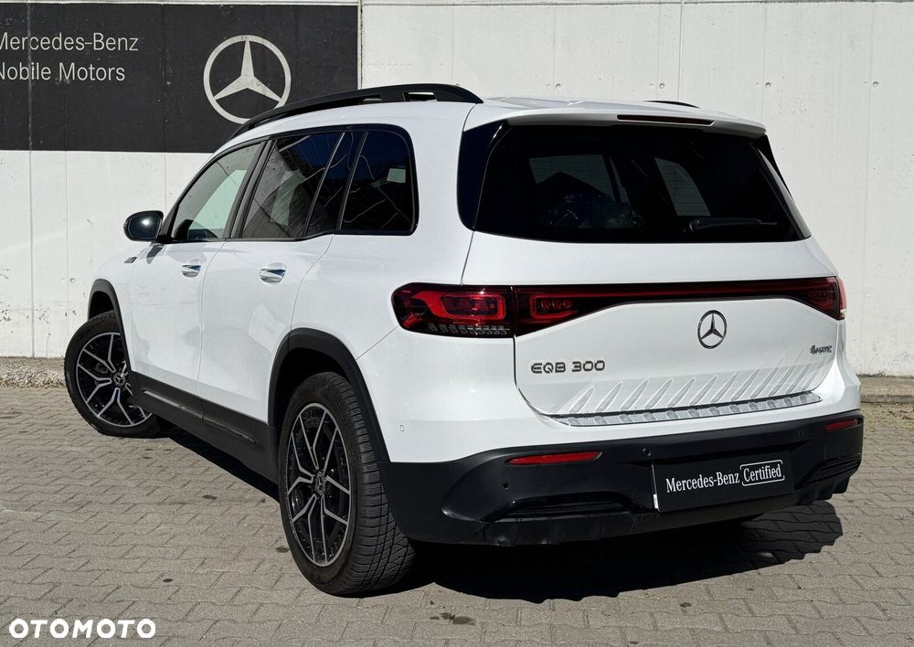 Mercedes-Benz EQB 300 66.5kWh 4-Matic AMG Line 7os - 13