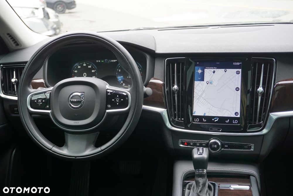 Volvo S90 T6 AWD Momentum - 19