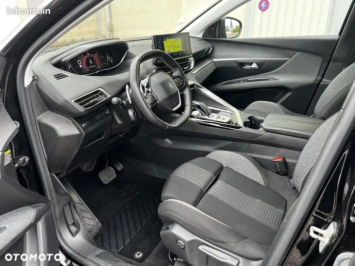 Peugeot 5008 - 9