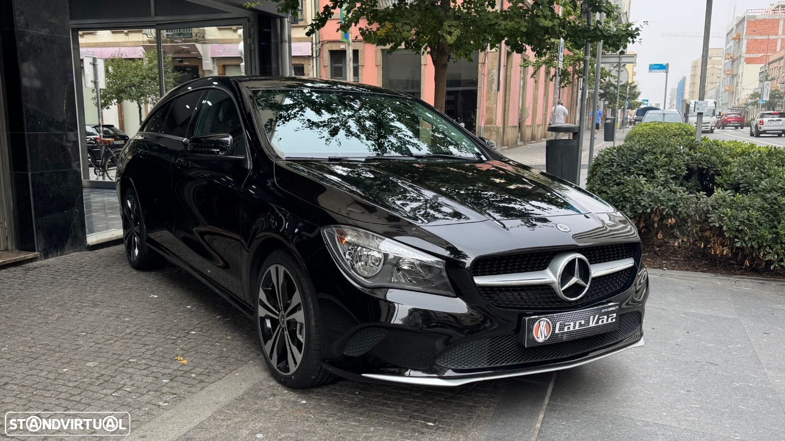 Mercedes-Benz CLA 180 d Shooting Brake - 4