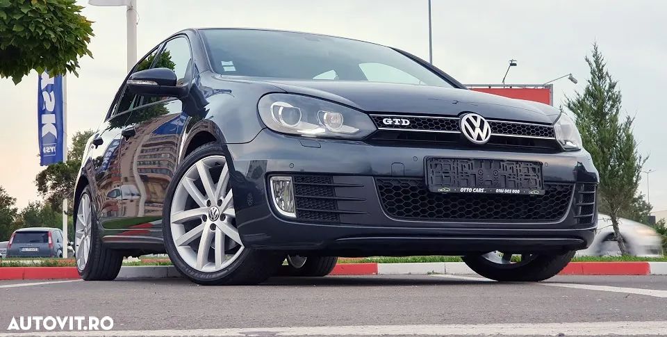 Volkswagen Golf 2.0 TDI DPF DSG GTD - 1