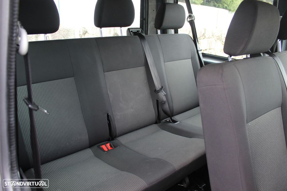 VW Transporter 2.0 TDI Business - 4