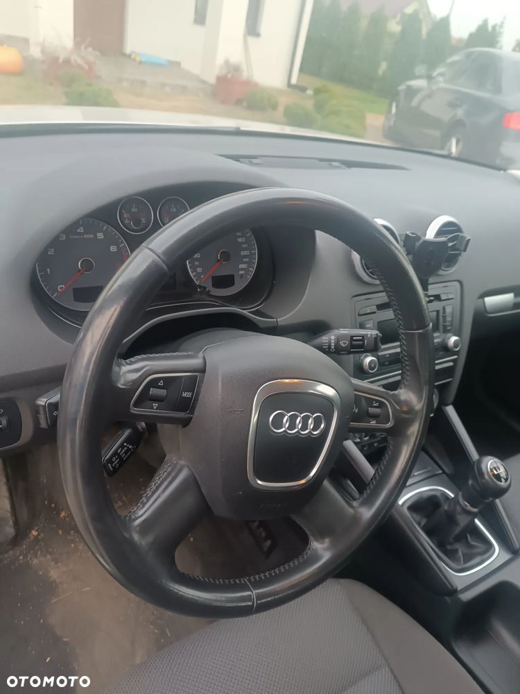Audi A3 Sportback - 7