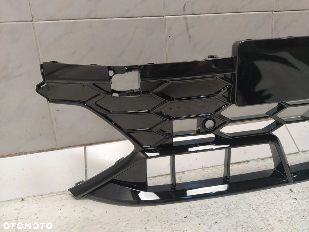 VW GOLF 8 VIII LIFT R-LINE KRATKA ZDERZAKA PRZÓD PRZEDNIA DOLNA GRILL ATRAPA ORYGINAŁ - 3